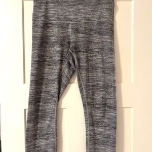 Lululemon Align high rise grey Crop Leggings